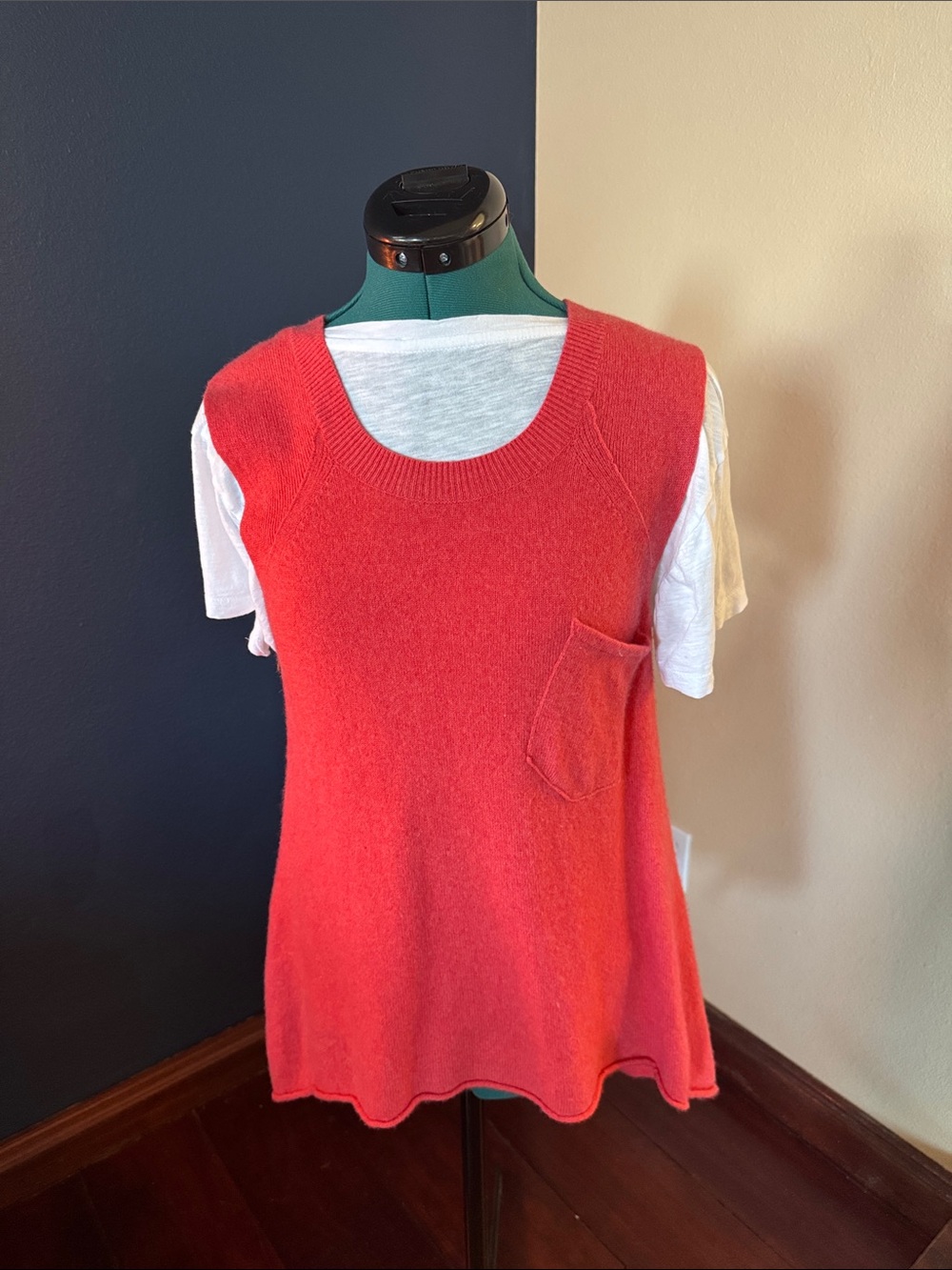 100% cashmere Free People Coral Red Sleeveless Pocket Knit Tank